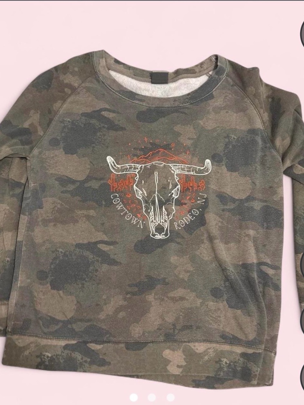 MV Sport Camo Crewneck Sweatshirt with Cow Skull Graphic - Green & Brown